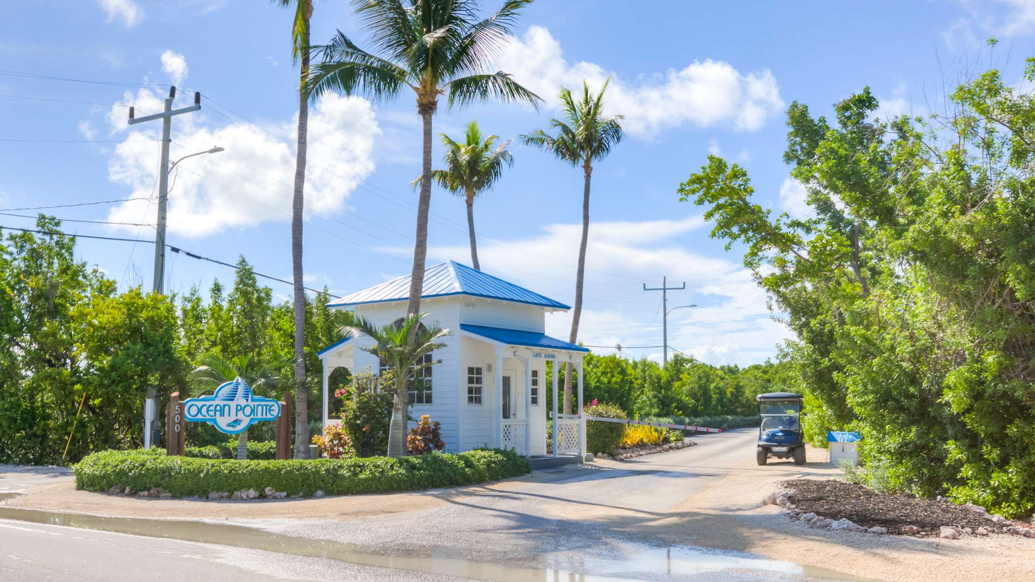 Ocean Pointe Suites 2306-Impressive Quality Decor with Ocean Views